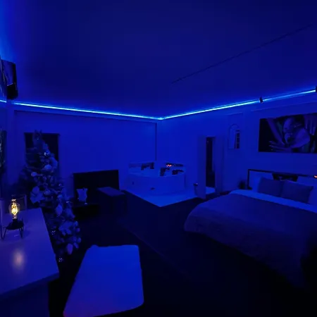 Udroiu Luxury 3 *