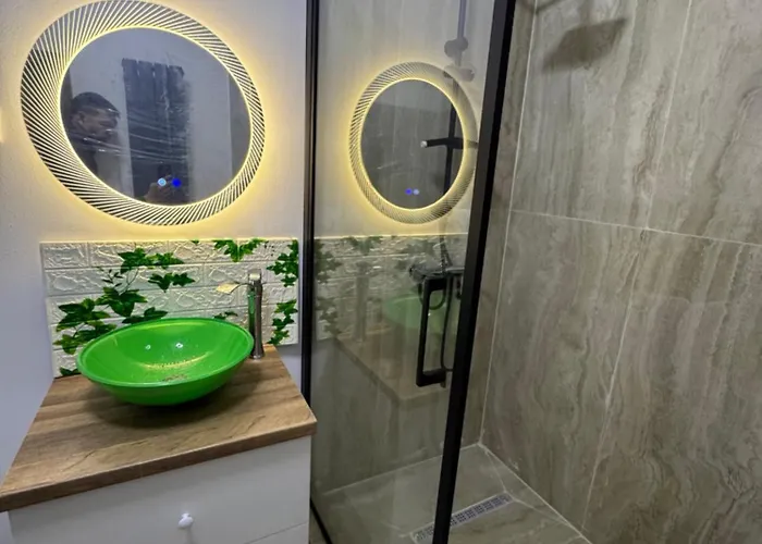 Udroiu Luxury 3 Krajowa